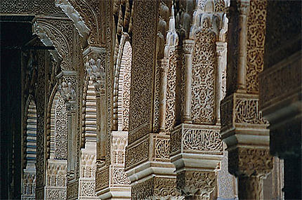 Alhambra de Grenade, la Cour des Lions