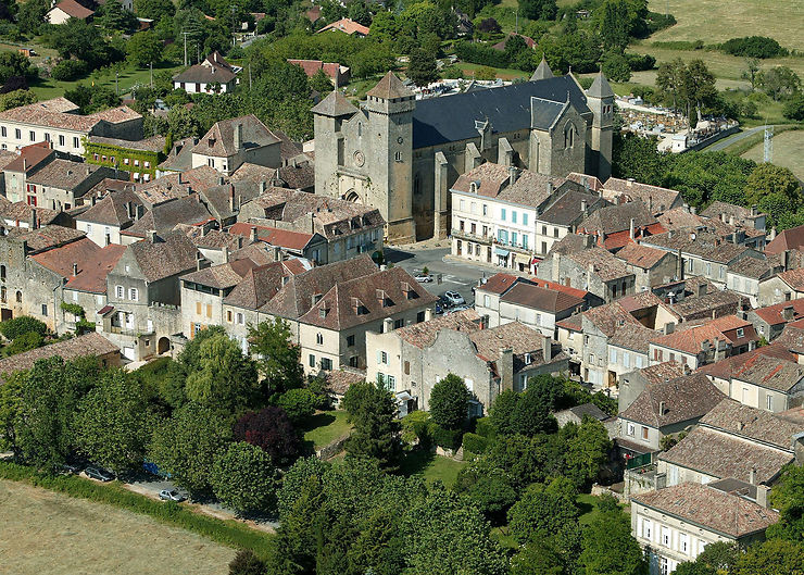 Beaumont-du-Périgord, capable de tenir un siège