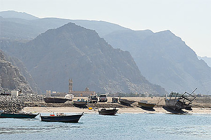 Port de Khasab et mosquée