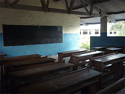 Salle de classe dans un petit vilage zanzibarïte