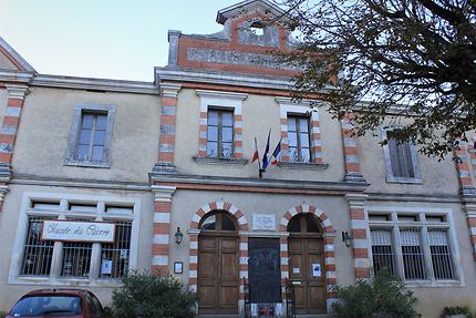 Mairie de Durfort et Musée du Cuivre