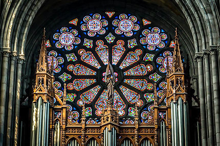 Clermont-Ferrand, Rosace et orgue de la Cathédrale