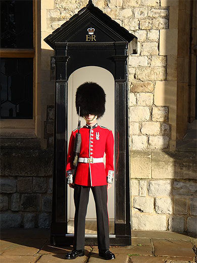 Garde à la Tour de Londres