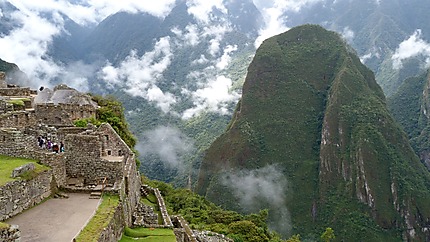 Dans les nuages au Machu Picchu