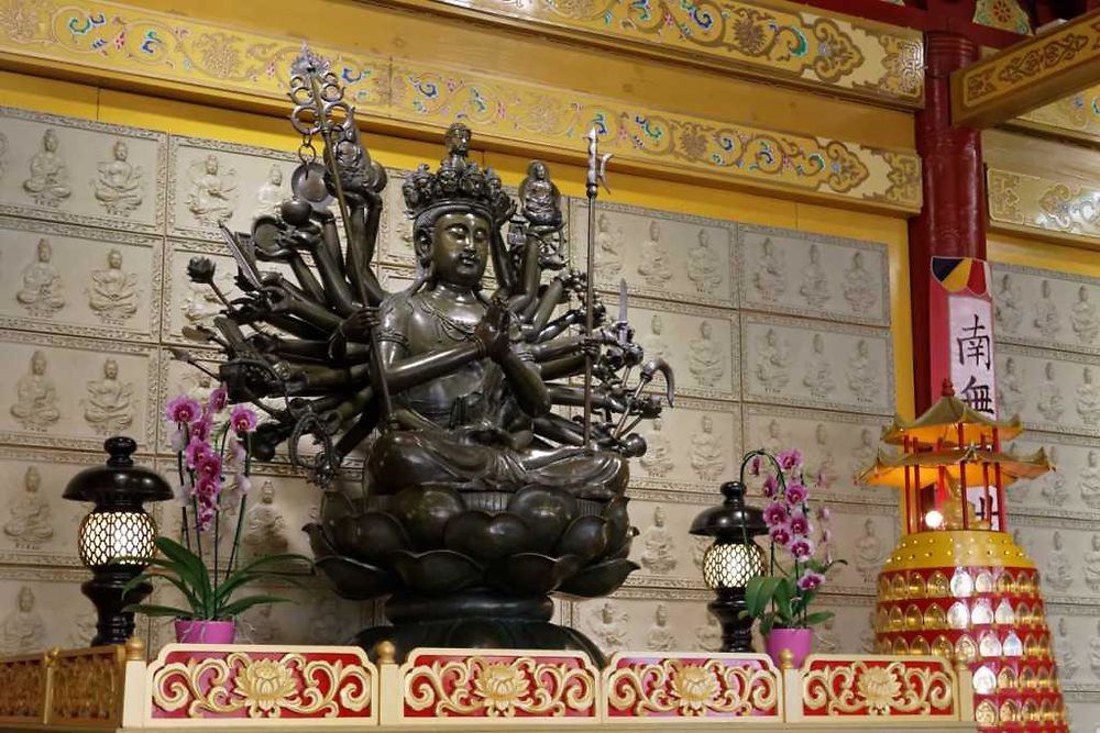 He Hua temple