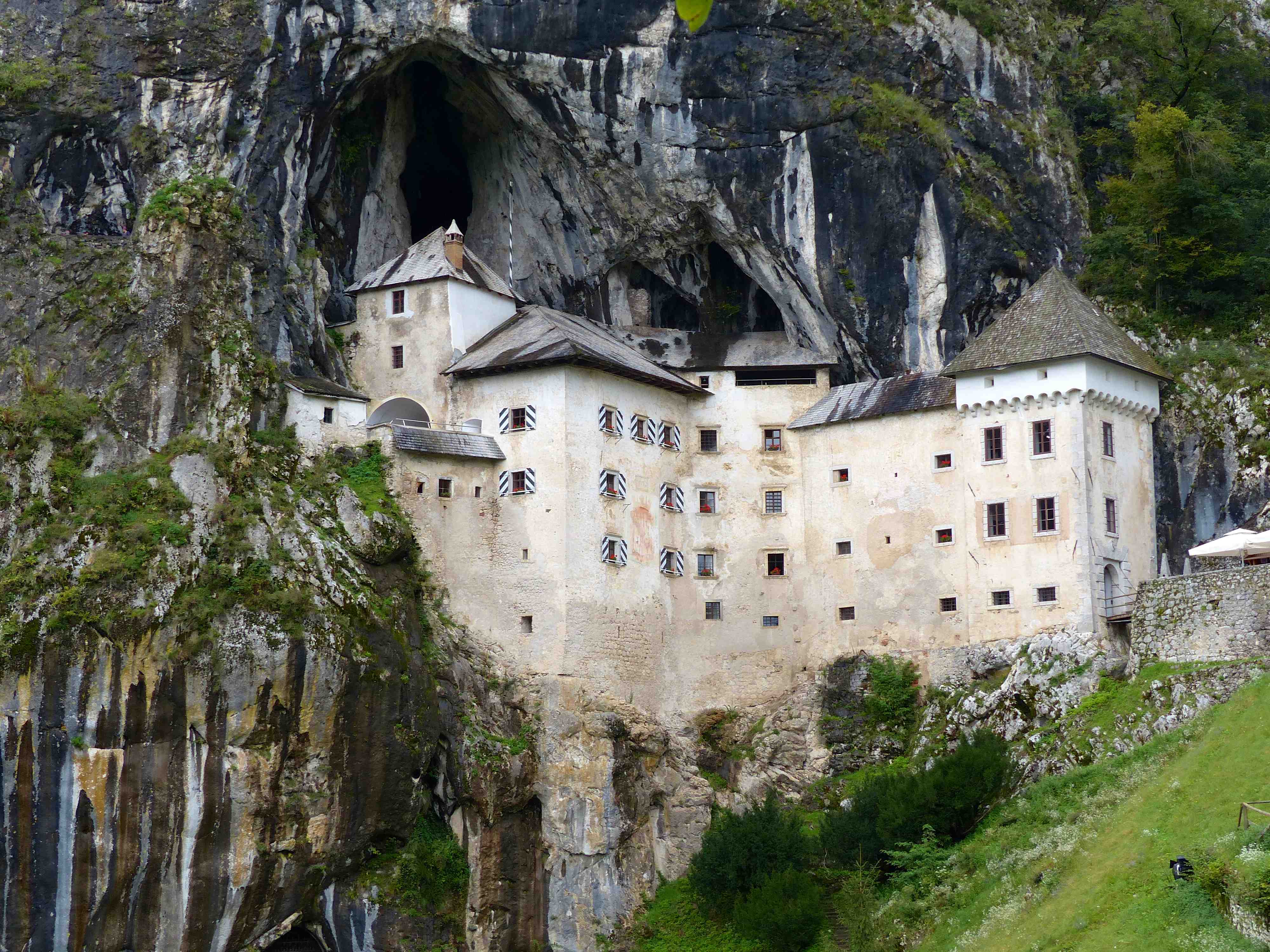 Château de Predjama Château de Predjama