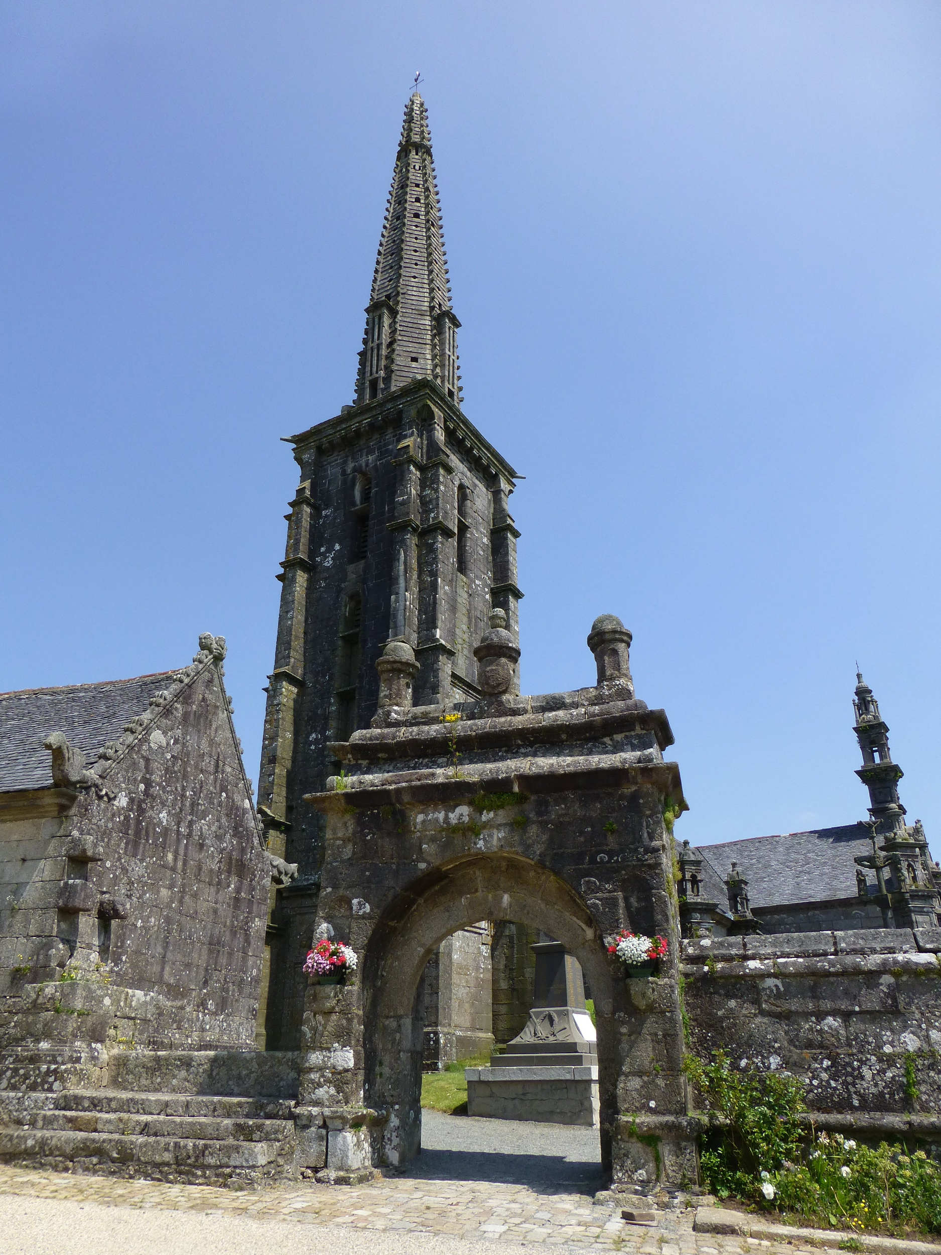 Eglise de Commana
