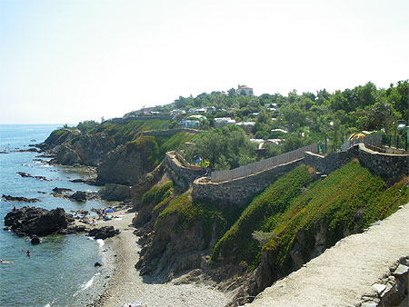 La côte Vermeille La côte Vermeille