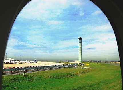Tour de contrôle aéroport Charles de Gaulle