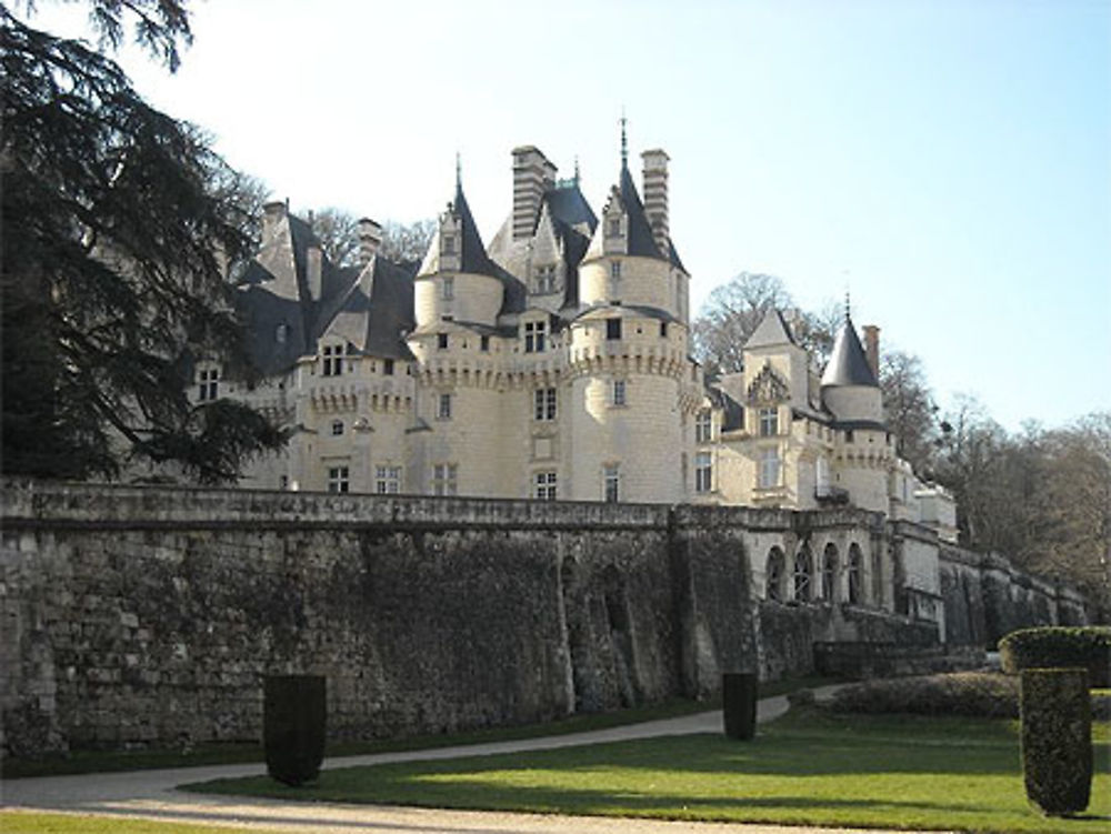 Le château de la belle au bois dormant