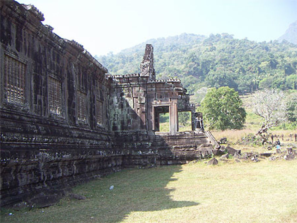 Vat phou