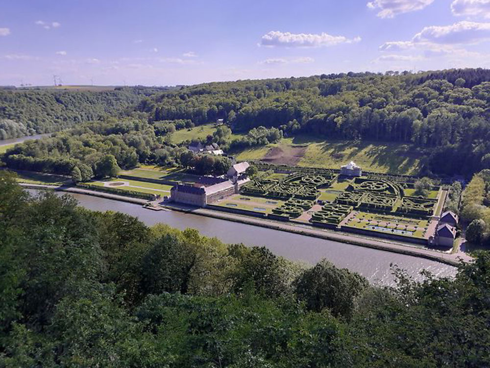 Le château et les jardins de Freyr (Dinant)