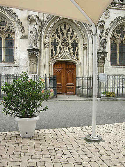 Portail de l'abbaye de Hautecombe en Savoie