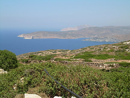 Point de vue en balade à Amorgos
