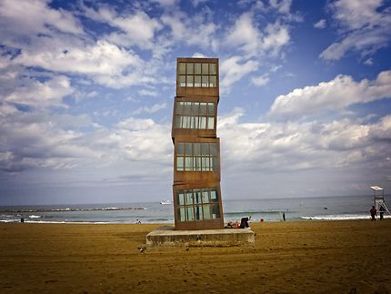 Barcelona Beach Tower