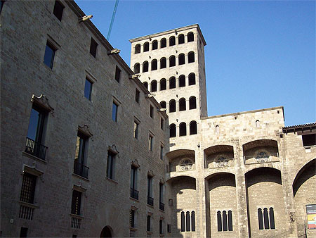 Tour médiévale Tour médiévale