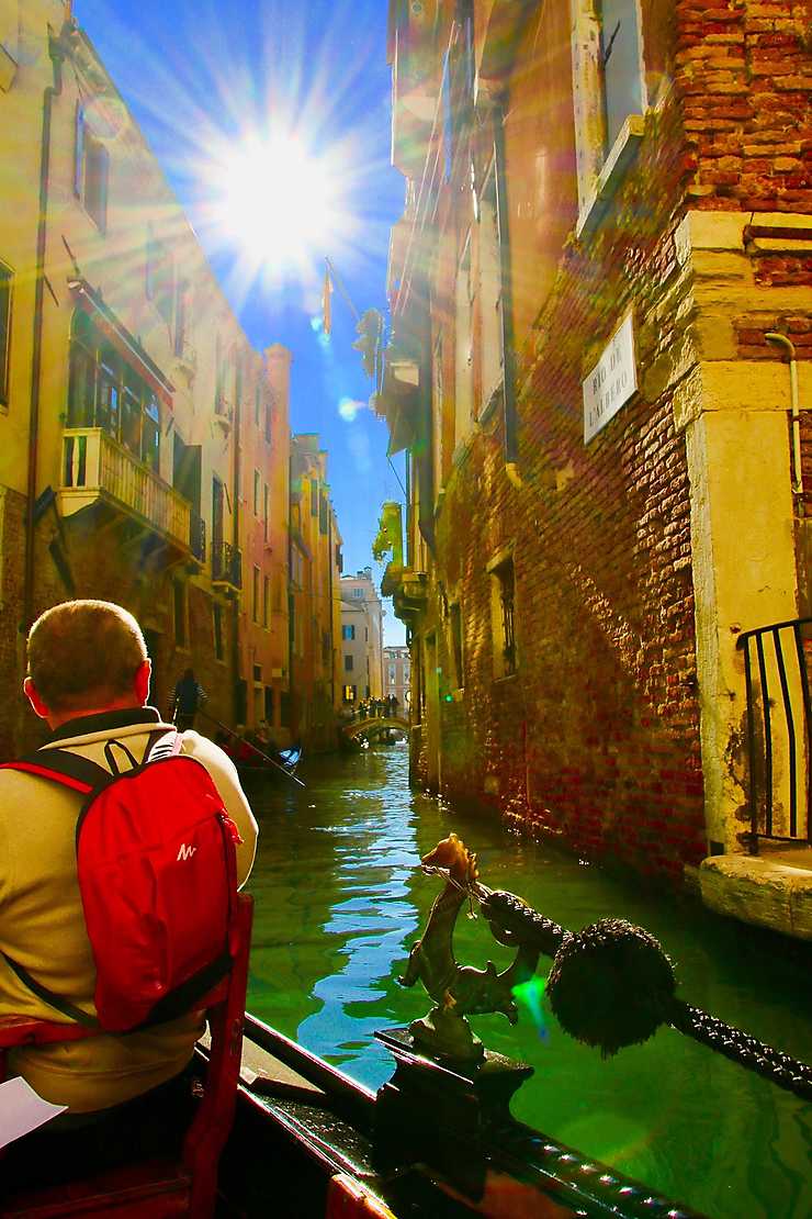 En gondole à Venise, Italie