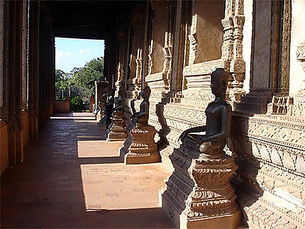Statues d'un Wat