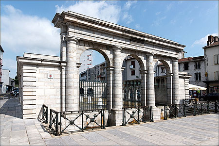 La fontaine chaude La fontaine chaude