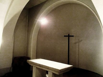 Crypte du martyrium de saint Denis. 