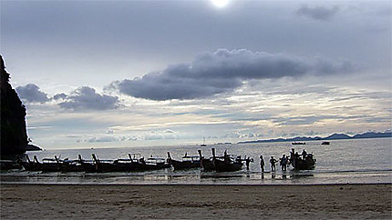 Coucher de soleil à Railay beach