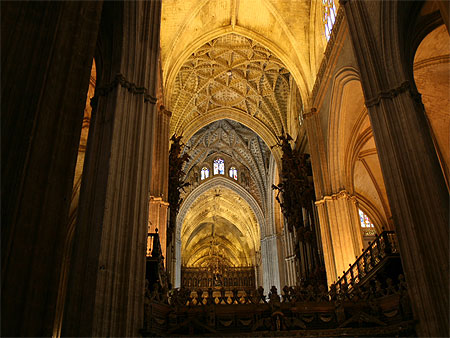 Interieur de la cathédrale de Séville Interieur de la cathédrale de Séville