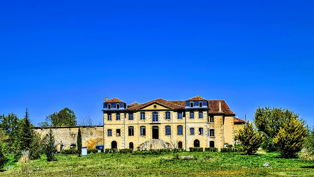 Châteauneuf des Peuples  à Belmont 