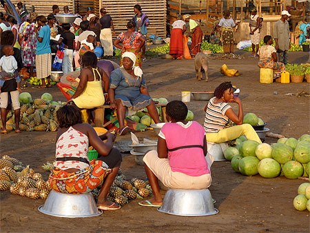 Marché aux fruits et légumes d'Elmina Marché aux fruits et légumes d'Elmina