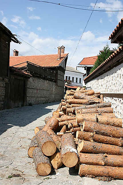Du bois pour l'hiver bulgare