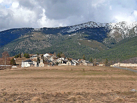 Le village de Puyvalador Le village de Puyvalador