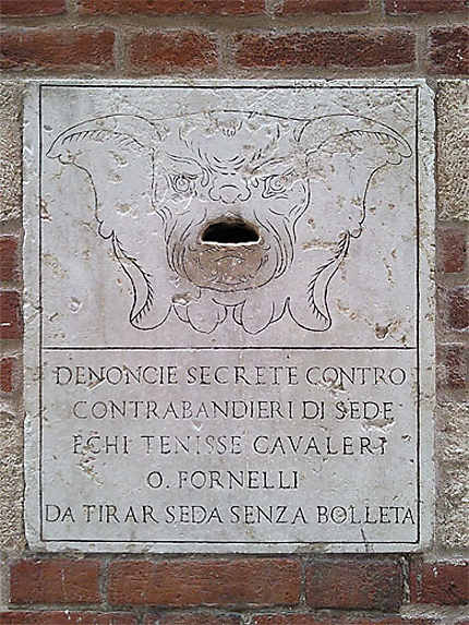 Verona : bocca della verità