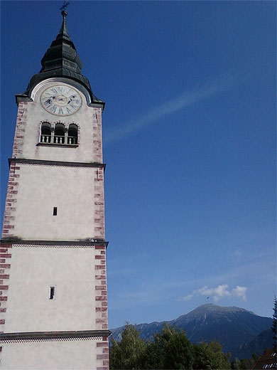 Eglise de Lesce Eglise de Lesce