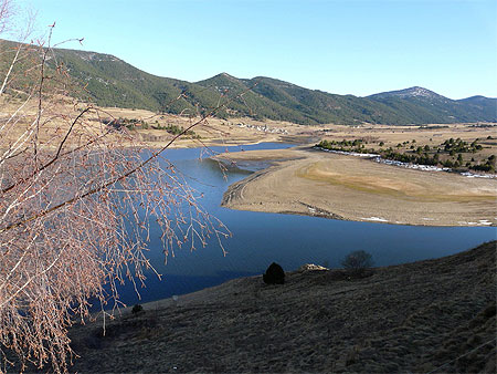 La lac de Puyvalador La lac de Puyvalador