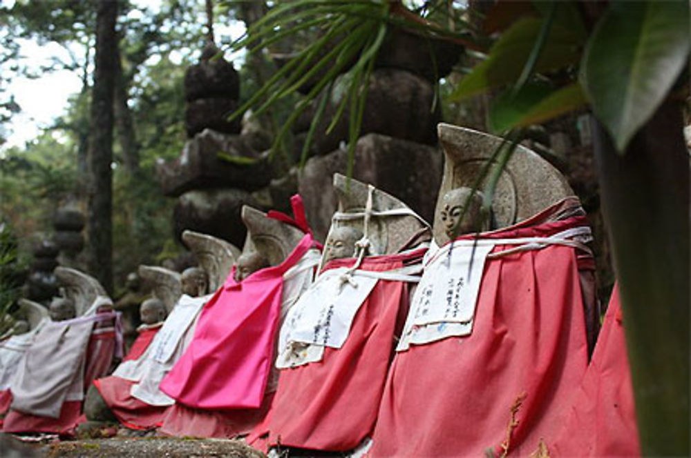 Graves in Okunoin Cemetery (Koyasan)