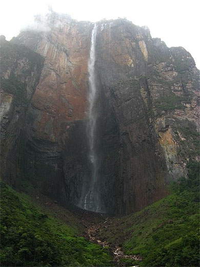 Le Salto Angel et le chemin de montée