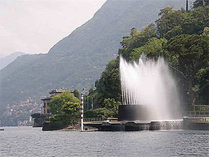 Fontaine de Lac