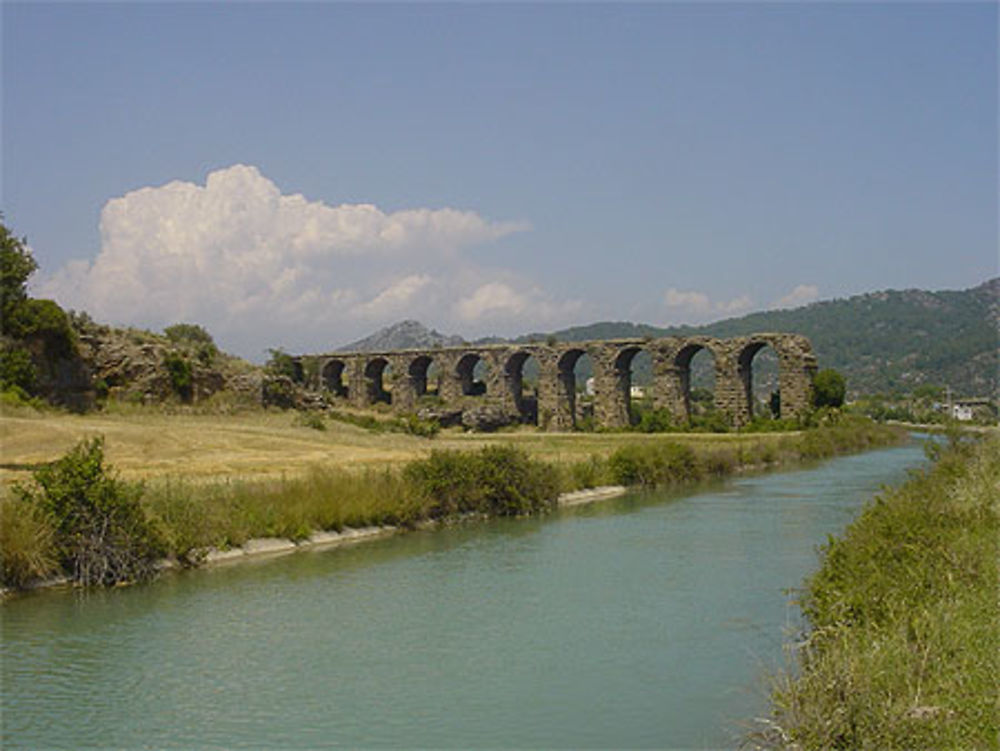 Aqueduc romain