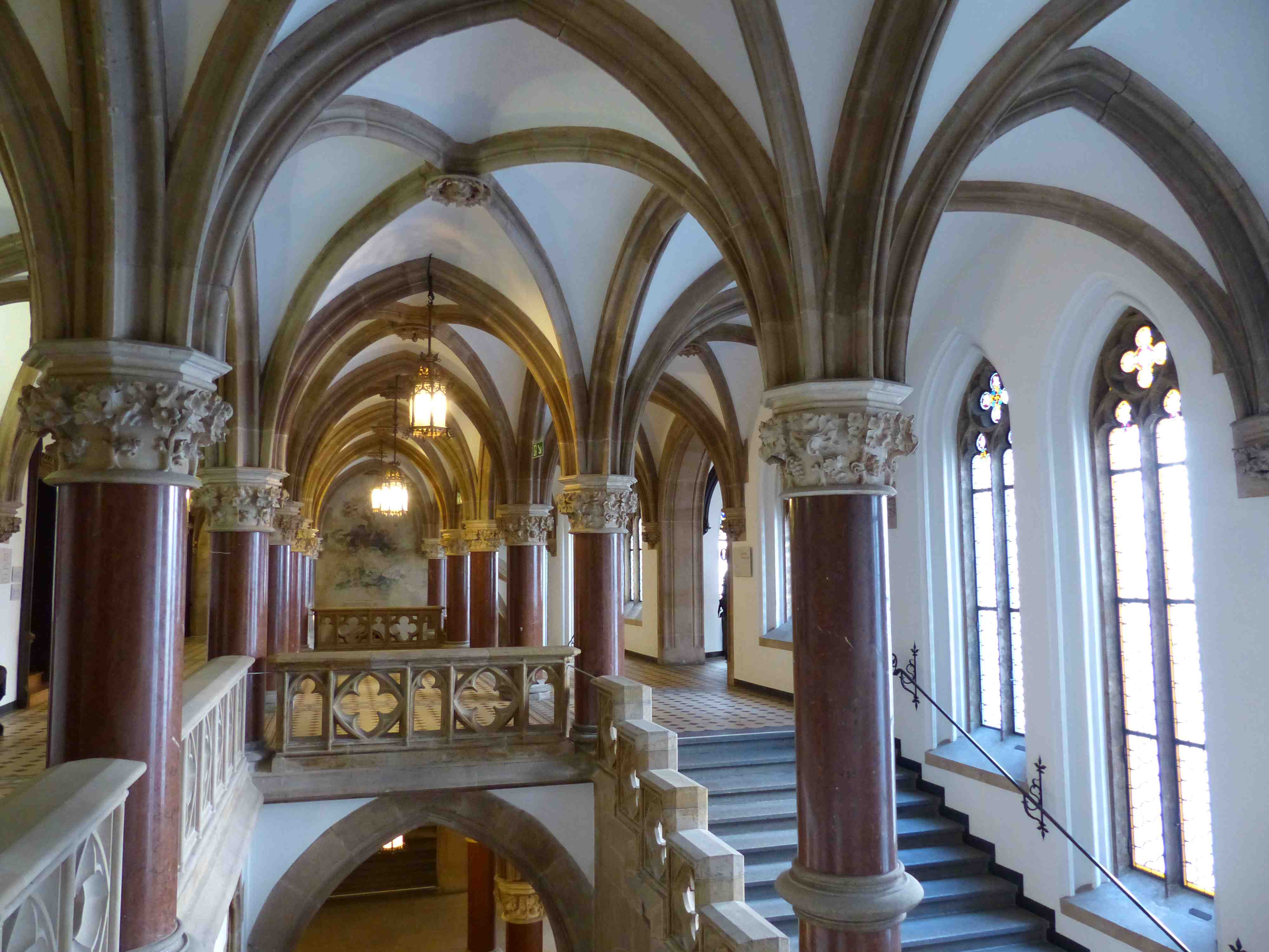 Intérieur de l'Hôtel de ville de Munich Intérieur de l'Hôtel de ville de Munich