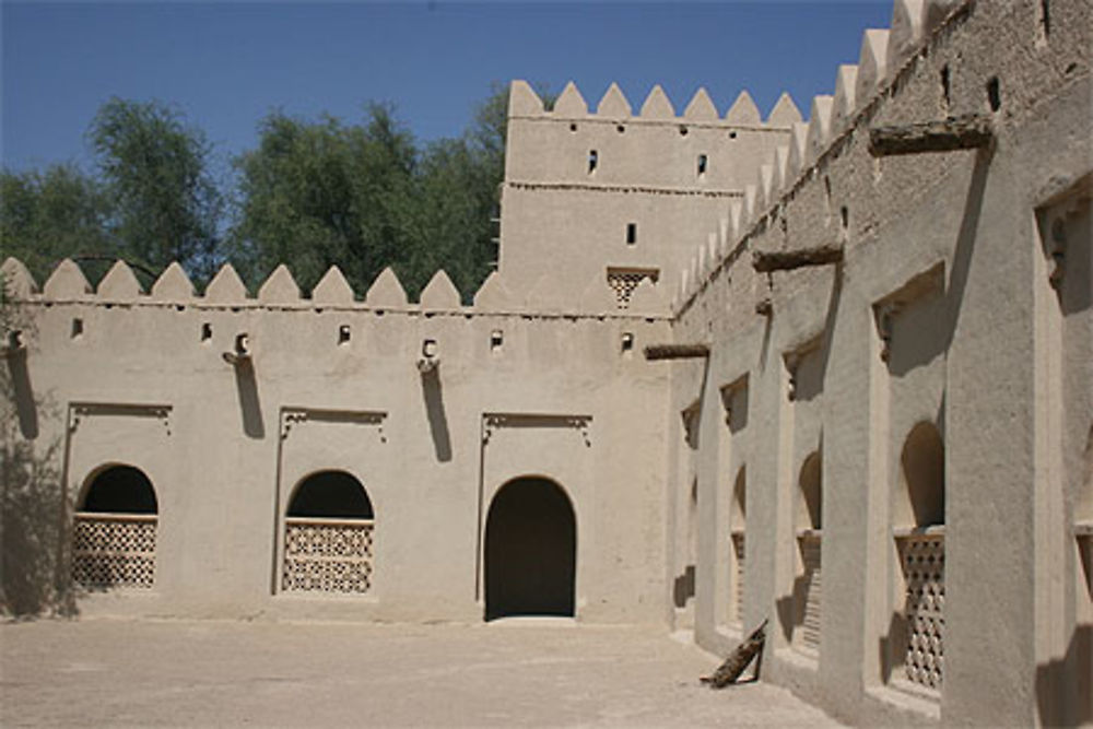 Intérieur de l'enceinte