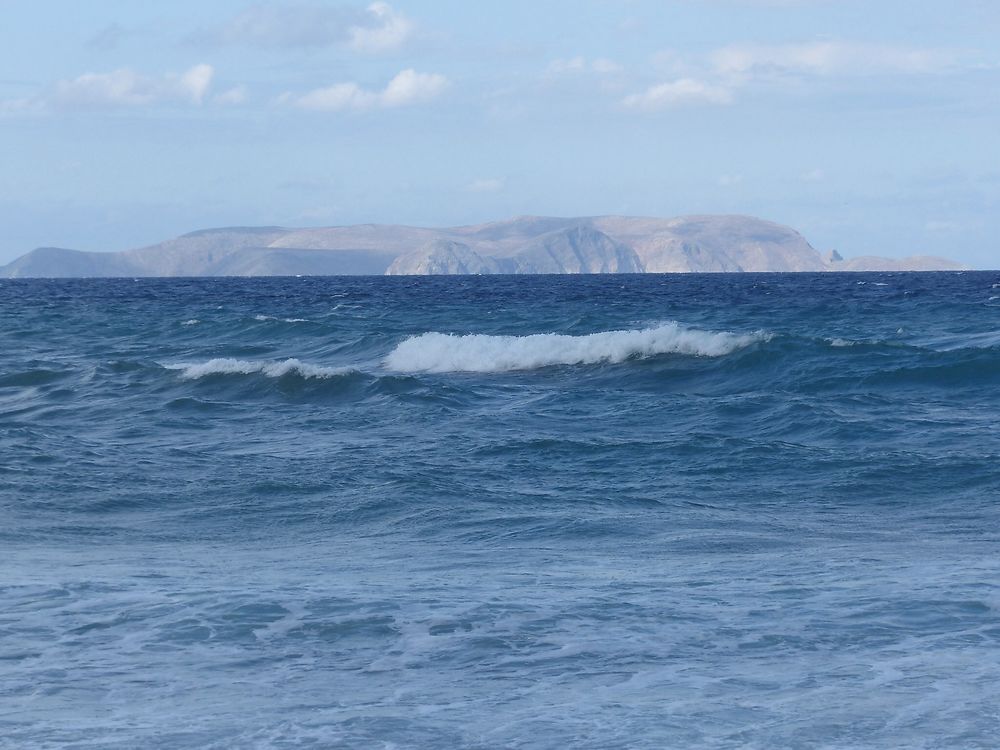 Une île au large de Gouves