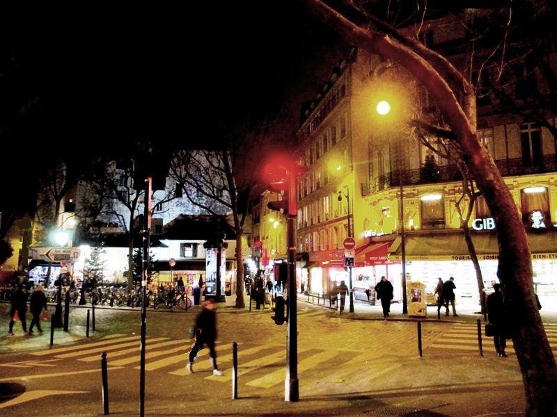 Paris la nuit, Place St André des Arts 