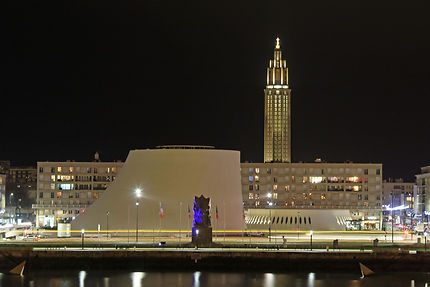La beauté du Havre la nuit