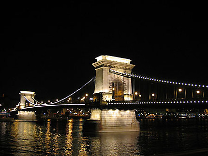 Pont des Chaînes - Budapest