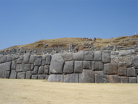 Les murs de Sacsayhuamán Les murs de Sacsayhuamán