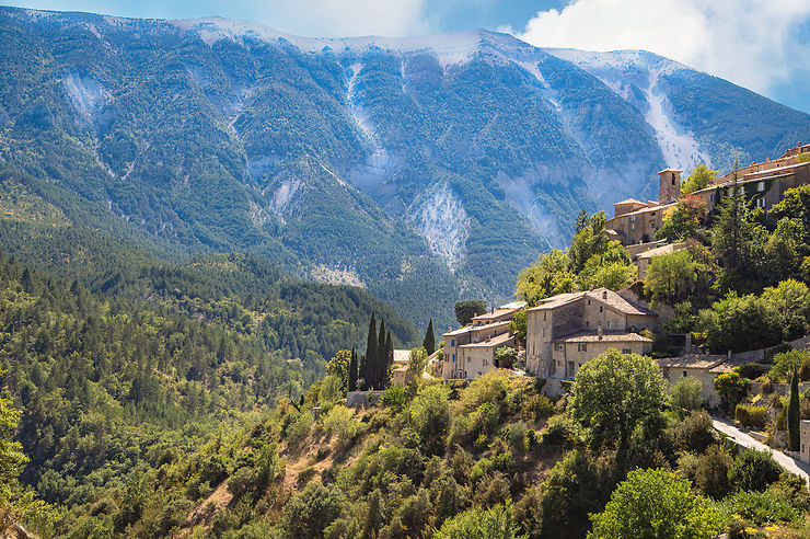 Brantes, nid d’aigle de la vallée du Toulourenc