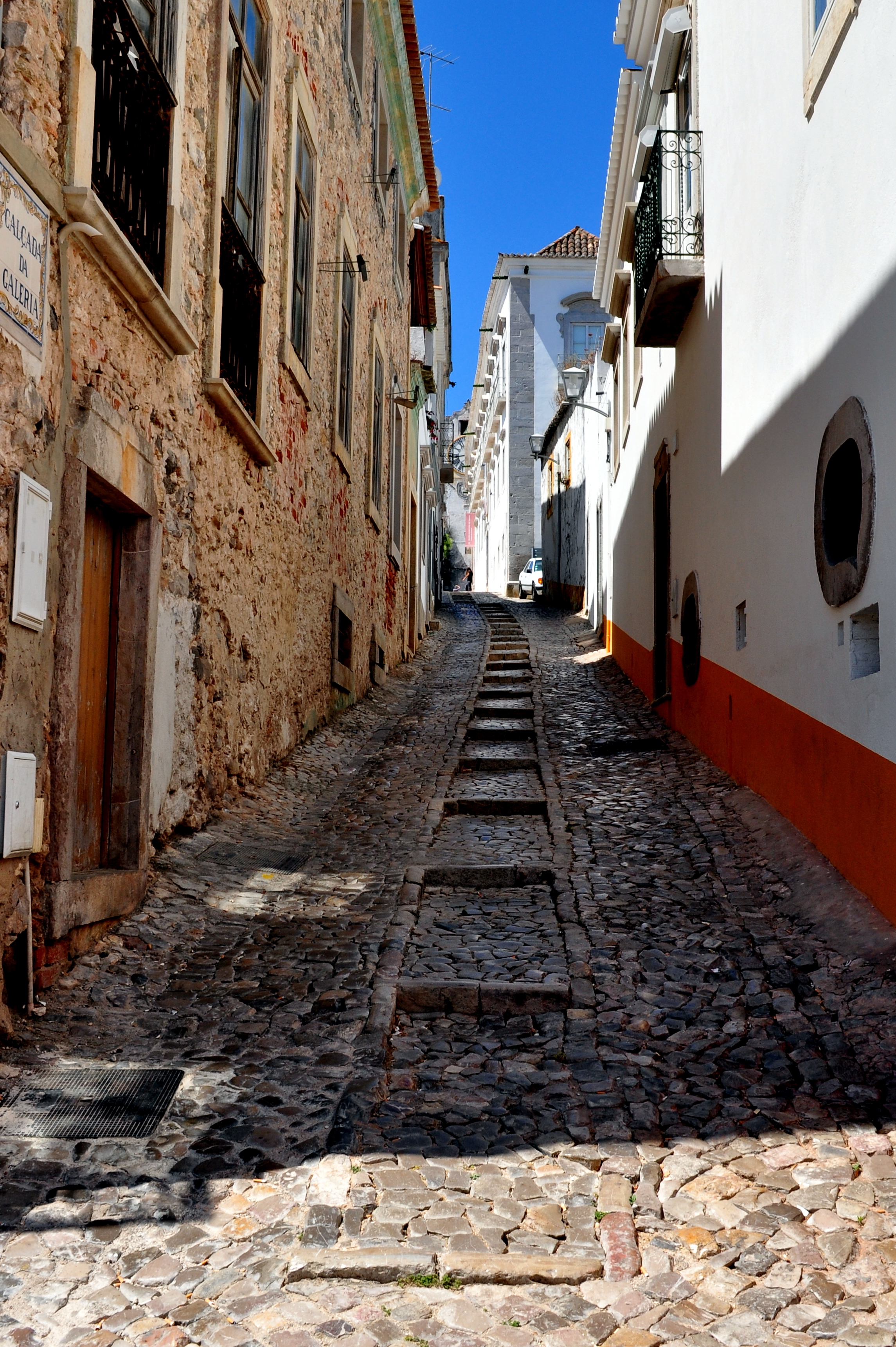 Typique ruelle en Algarve Typique ruelle en Algarve