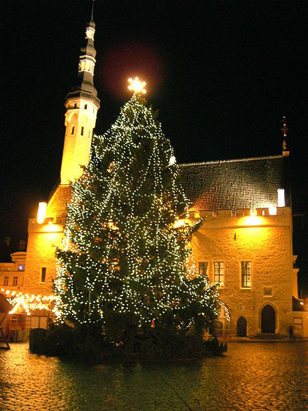 Tallinn_Raekoja Plats à Noël Tallinn_Raekoja Plats à Noël
