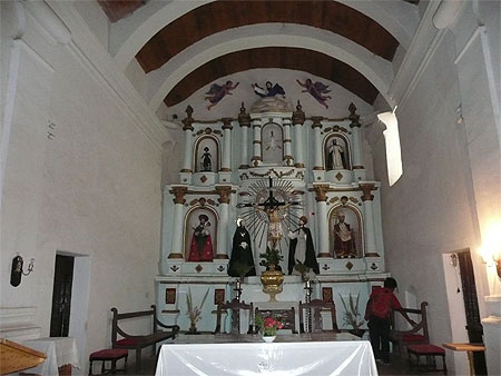 Cachi, intérieur de l'église Cachi, intérieur de l'église