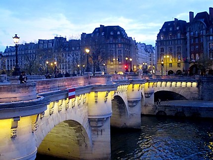 La nuit à Paris