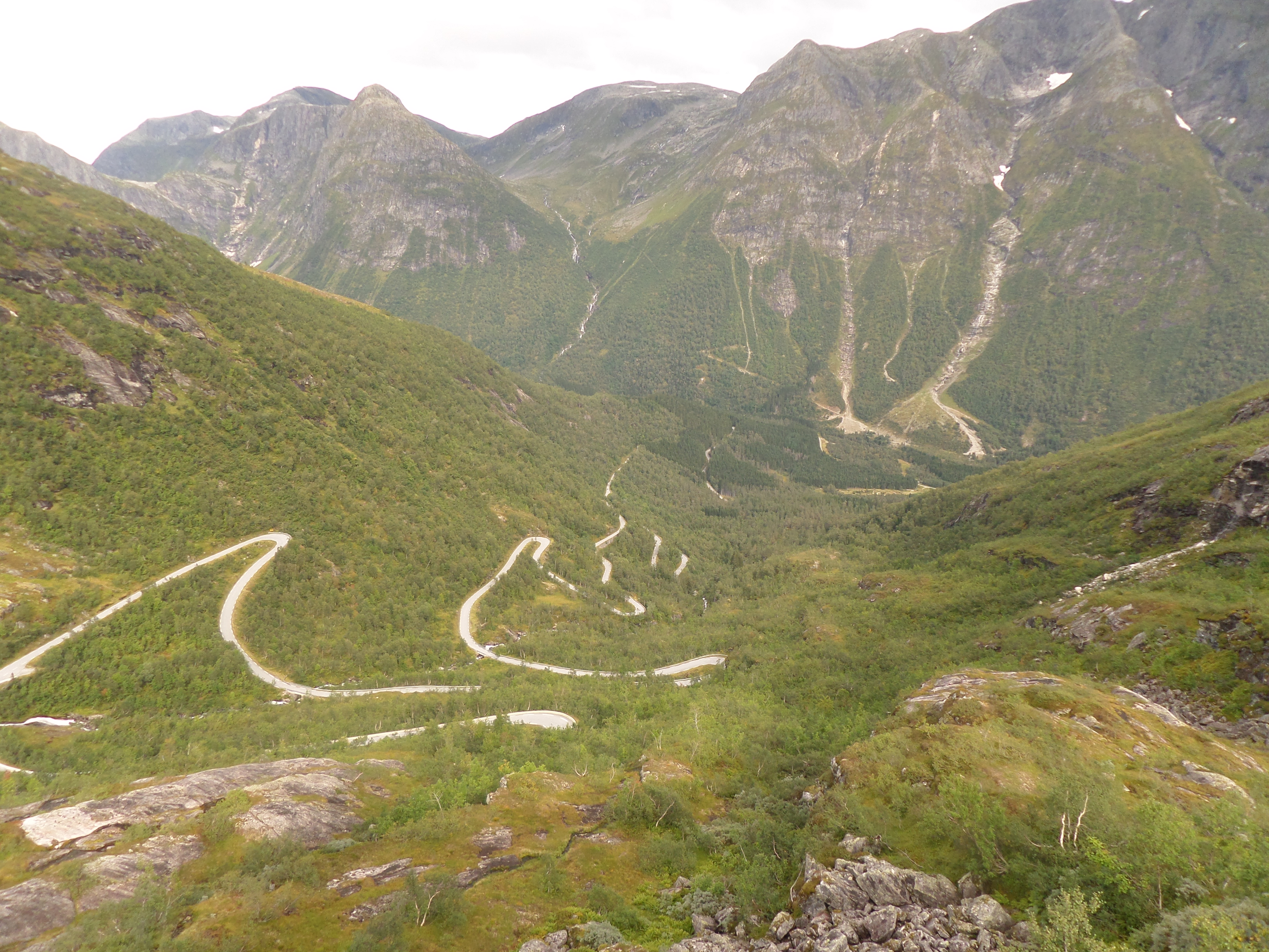 Route panoramique à Gaularfeljet, Norvège Route panoramique à Gaularfeljet, Norvège